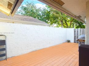 3074 S Oakland Forest Dr 702, Oakland Park FL 33309