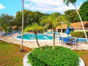 3074 S Oakland Forest Dr 702, Oakland Park FL 33309