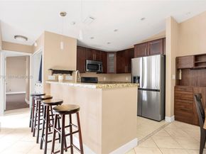 3074 S Oakland Forest Dr 702, Oakland Park FL 33309