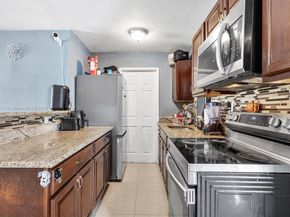 1840 NW 33rd Ter, Lauderhill FL 33311
