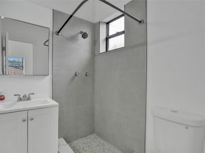 539 E 30th St, Hialeah FL 33013
