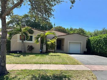 814 Capri St