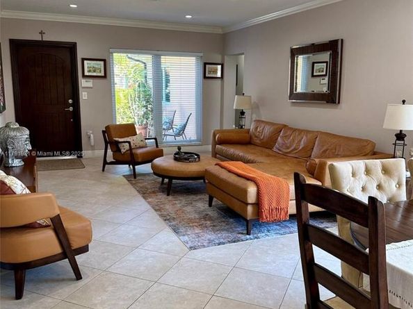 814 Capri St, Coral Gables FL 33134