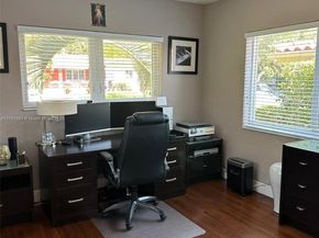 814 Capri St, Coral Gables FL 33134