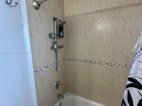 814 Capri St, Coral Gables FL 33134