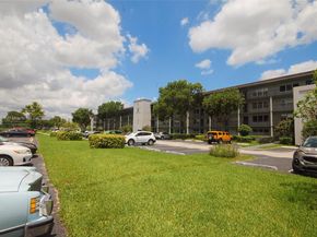 301 SW 135th Ave 113C, Pembroke Pines FL 33027