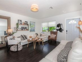 2506 Harding St, Hollywood FL 33020