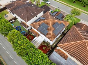 9770 NW 10th St, Miami FL 33172