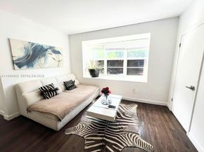 6881 Bay Dr 1, Miami Beach FL 33141