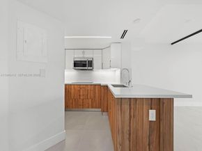 8215 SW 152nd Ave G308, Miami FL 33193