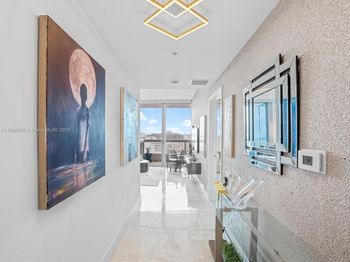6899 Collins Ave