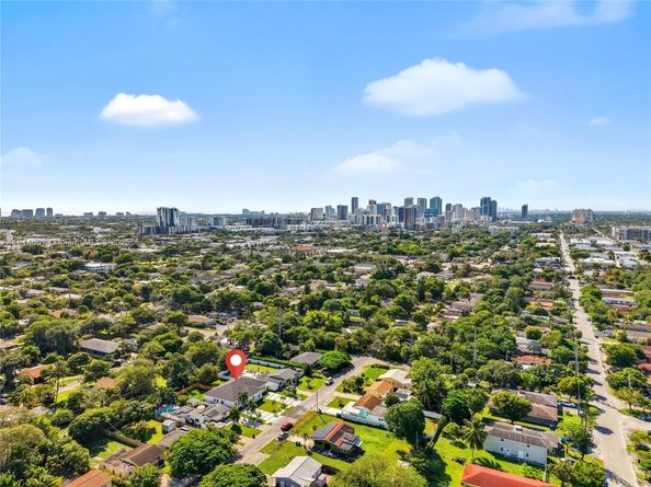 1214 NW 4th Ave, Fort Lauderdale FL 33311