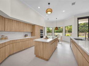 6730 SW 141st St, Palmetto Bay FL 33158