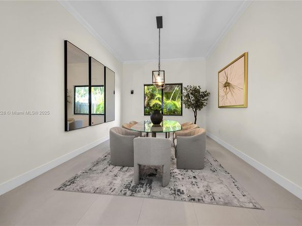 6730 SW 141st St, Palmetto Bay FL 33158