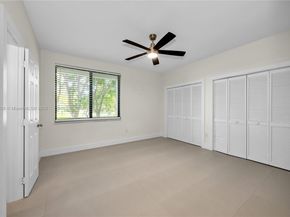 6730 SW 141st St, Palmetto Bay FL 33158