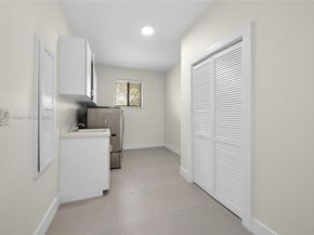 6730 SW 141st St, Palmetto Bay FL 33158