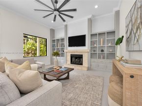 6730 SW 141st St, Palmetto Bay FL 33158