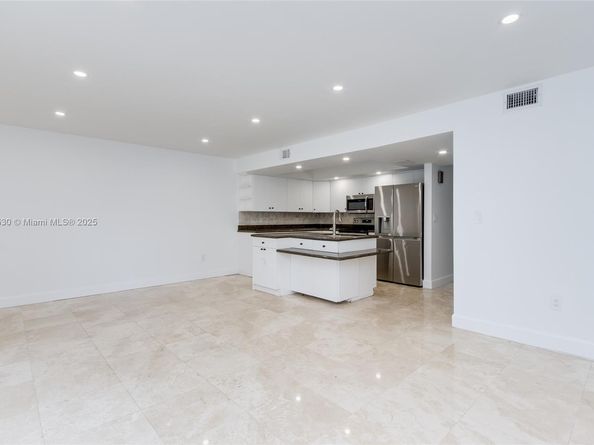 3776 NE 166th St 108, North Miami Beach FL 33160