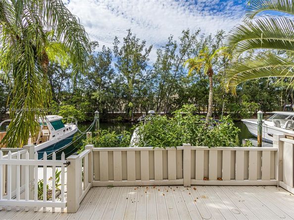 3776 NE 166th St 108, North Miami Beach FL 33160