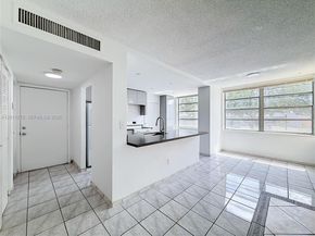 16400 NE 17th Ave 206, North Miami Beach FL 33162