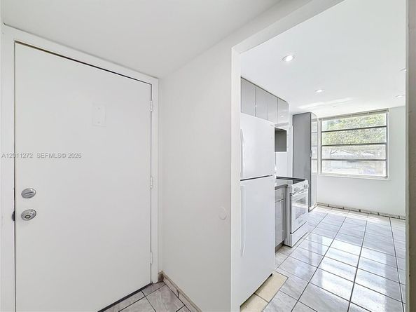 16400 NE 17th Ave 206, North Miami Beach FL 33162