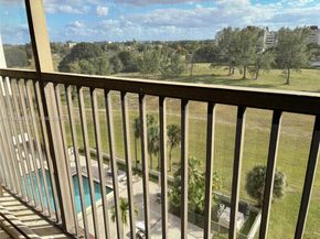 7050 NW 44th St 708, Lauderhill FL 33319