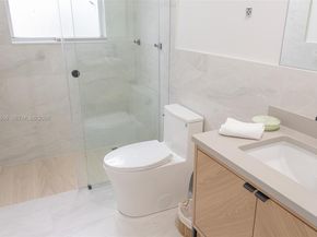 3051 N Course Dr 107, Pompano Beach FL 33069