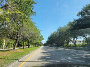 2501 NE 41st Ter, Homestead FL 33033