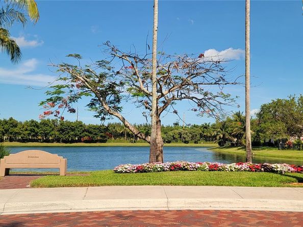 2501 NE 41st Ter, Homestead FL 33033