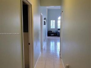 2501 NE 41st Ter, Homestead FL 33033