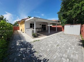 2501 NE 41st Ter, Homestead FL 33033