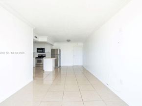 1990 Marseille Dr 402, Miami Beach FL 33141