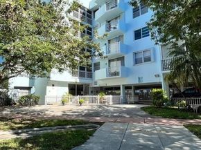 1990 Marseille Dr 402, Miami Beach FL 33141
