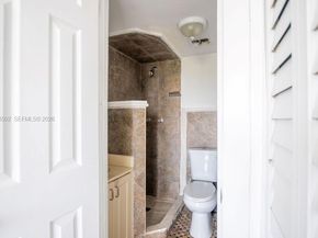 1990 Marseille Dr 402, Miami Beach FL 33141
