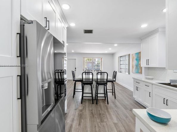 35 SW 50 Ave, Miami FL 33134