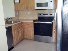 20310 NE 3rd Ct 2, Miami FL 33179