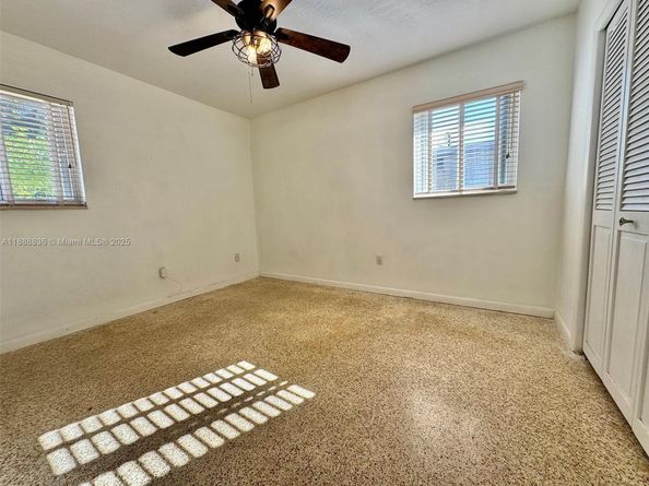 9765 SW 74th St, Miami FL 33173