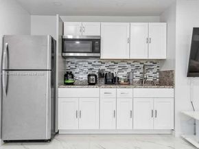 3500 Sutton Rd, West Park FL 33023