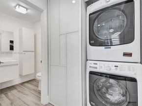 4928 SW 33rd Way, Hollywood FL 33312