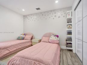 4928 SW 33rd Way, Hollywood FL 33312