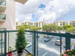 2075 SW 122nd Ave 306, Miami FL 33175
