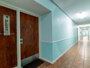 2075 SW 122nd Ave 306, Miami FL 33175