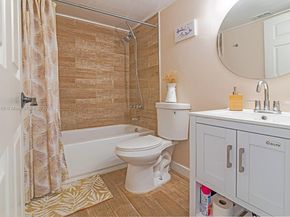 2075 SW 122nd Ave 306, Miami FL 33175