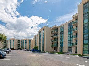 2075 SW 122nd Ave 306, Miami FL 33175