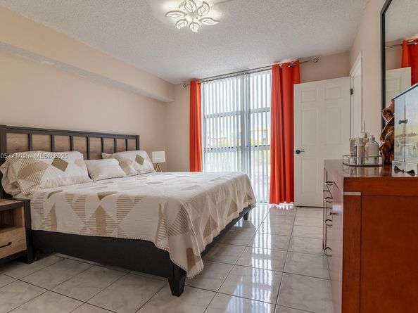 2075 SW 122nd Ave 306, Miami FL 33175