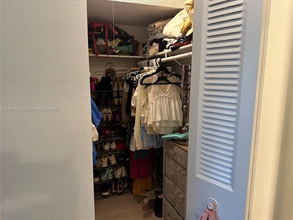 Undisclosed Address #A11896115, Kendall FL 33143