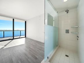 460 NE 28th St 2707, Miami FL 33137