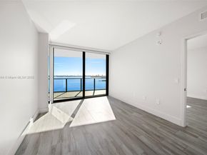 460 NE 28th St 2707, Miami FL 33137