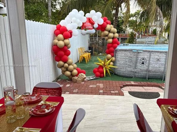 17652 NW 76th Ct, Hialeah FL 33015