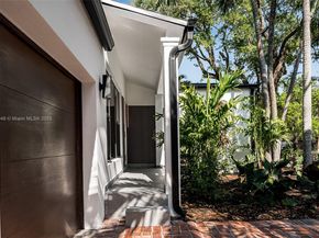 751 NE 80th St, Miami FL 33138